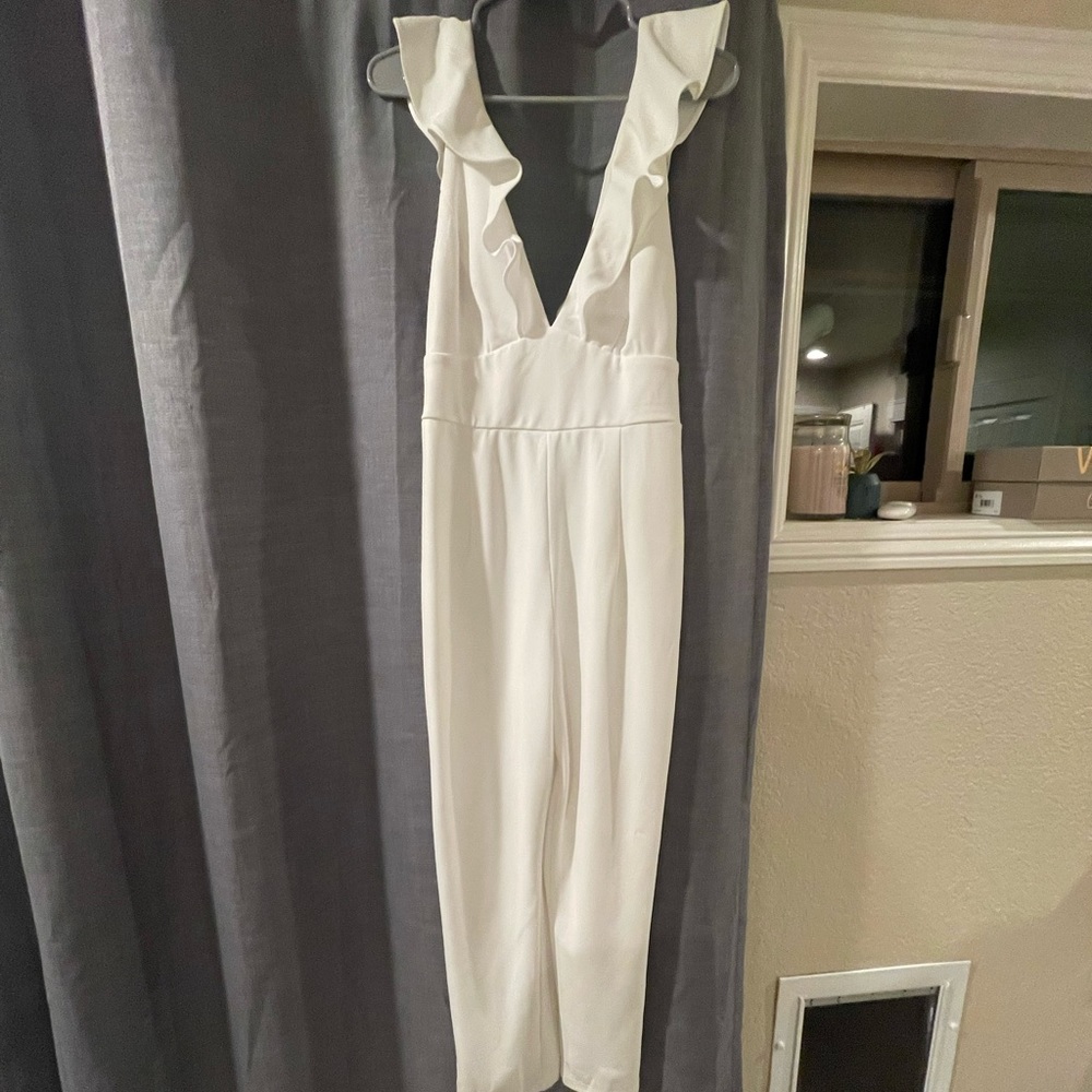 Lulus Leilani Ruffled Jumpsuit- White, Medium